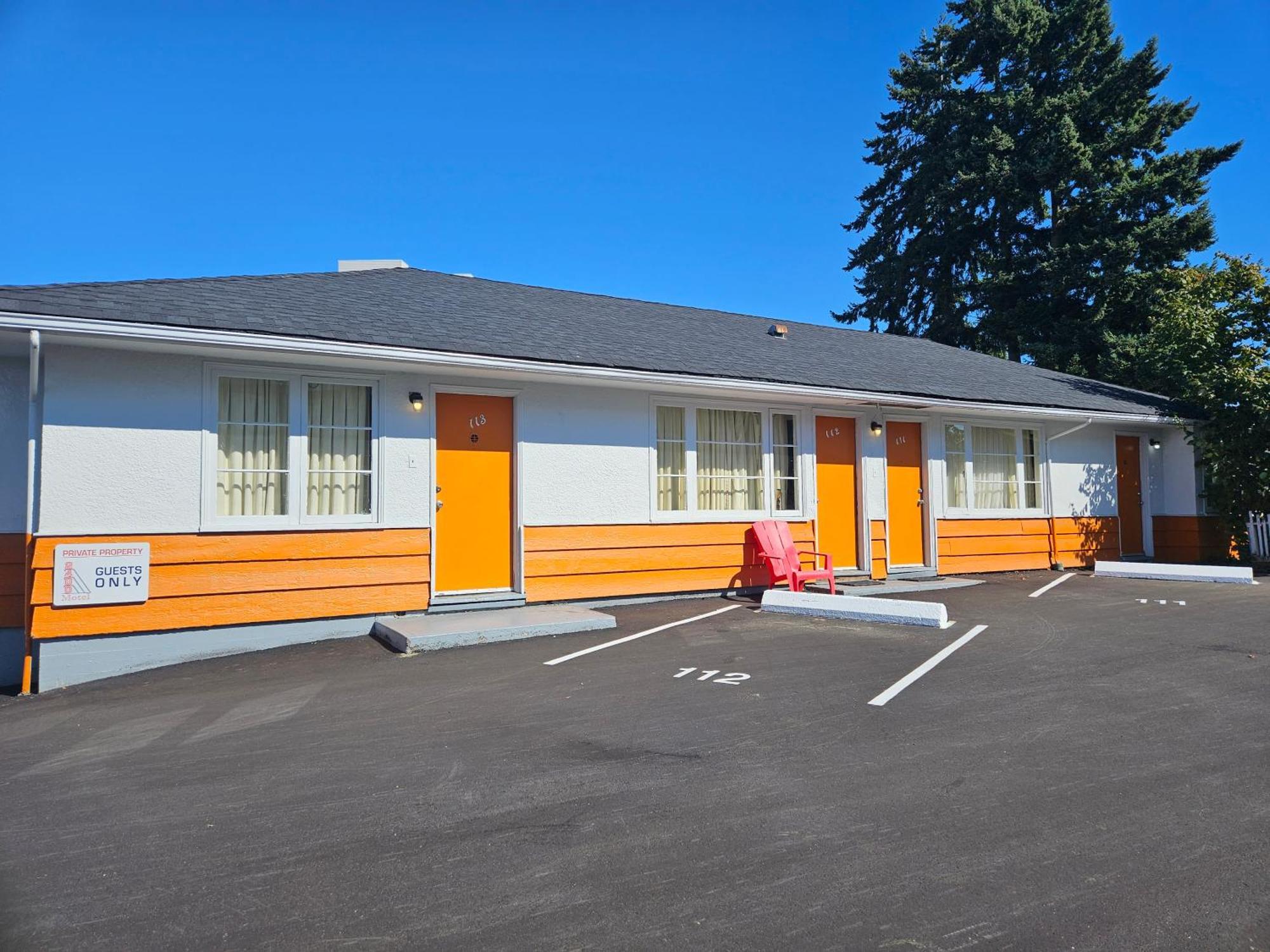 2400 Motel Vancouver Exterior photo